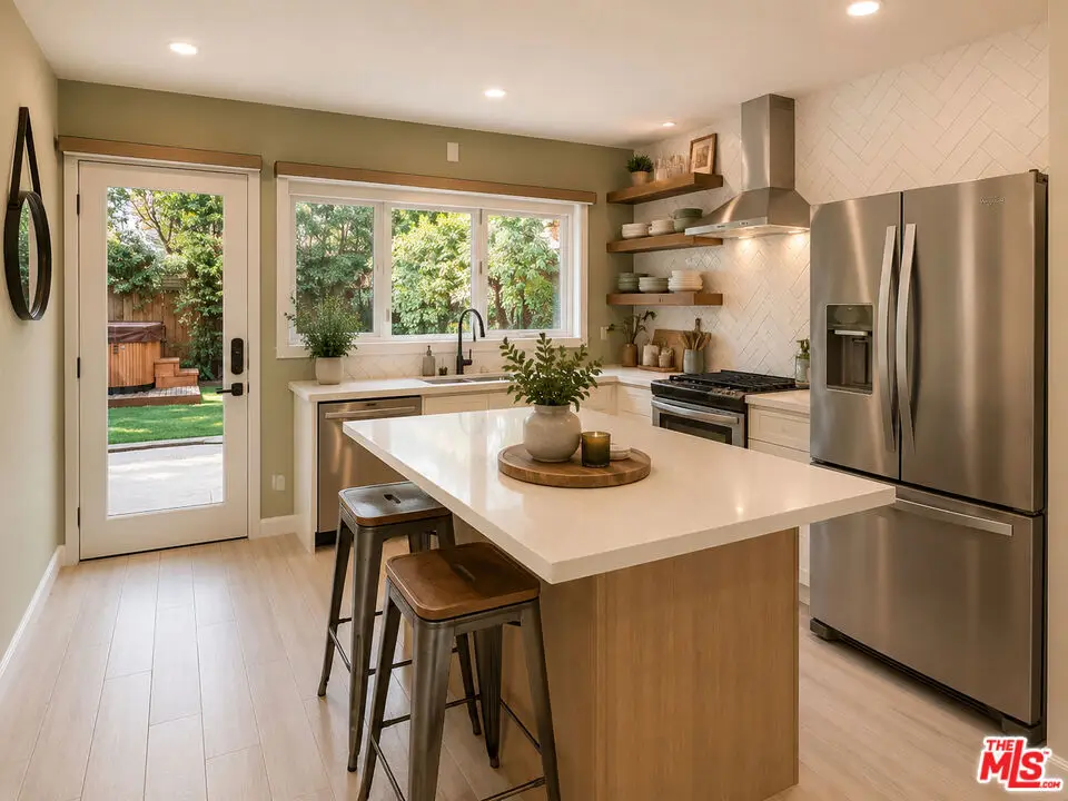 3213 Thatcher Avenue, Venice, CA 90292 - #1