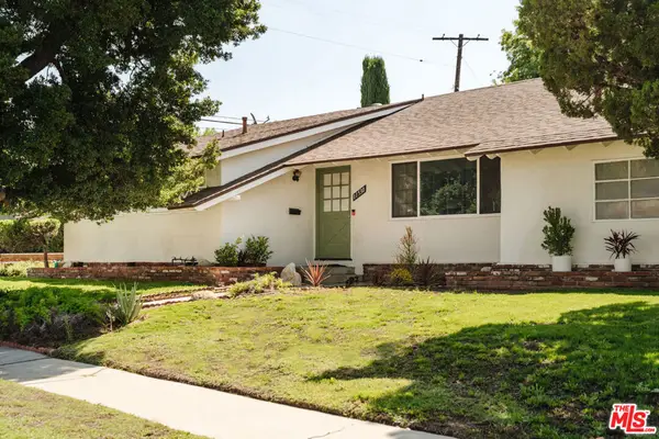11530 Swinton Avenue, Granada Hills, CA 91344