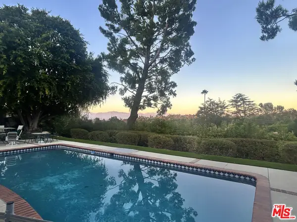 4236 Bonavita Drive, Encino, CA 91436