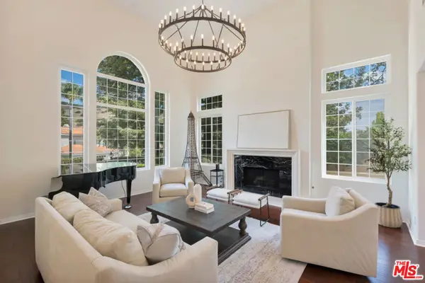 2430 Ranchgrove Drive, Westlake Village, CA 91361