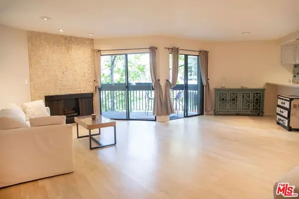 950 N Kings Road #245, West Hollywood, CA 90069