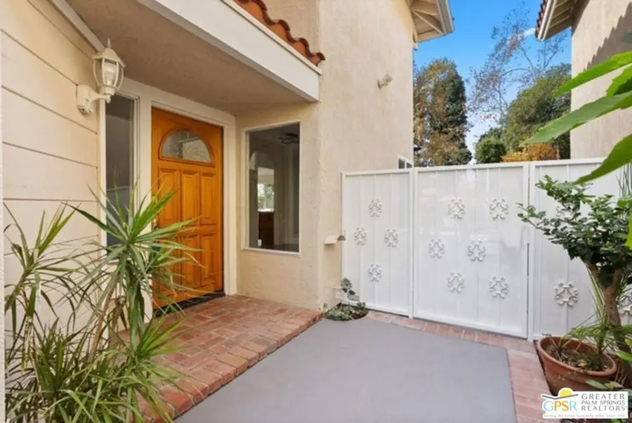 30 W Entrada, Irvine, CA 92620 - #3