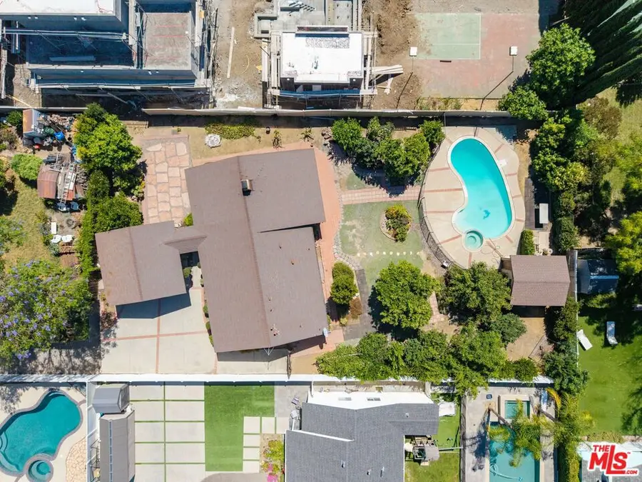 22930 Collins Street, Woodland Hills, CA 91367 - #2