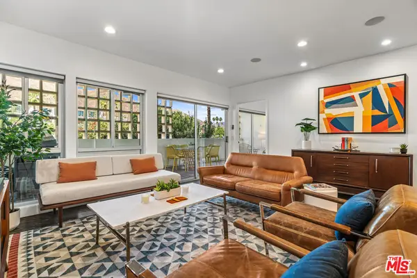 277 E Alejo Road #101, Palm Springs, CA 92262