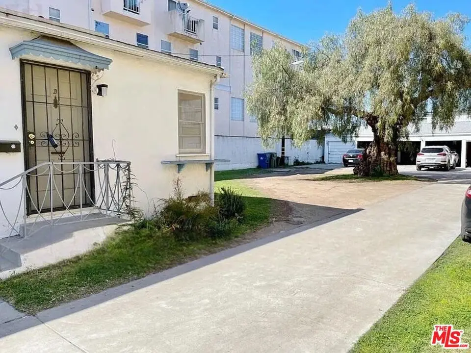 315 W Queen Street, Inglewood, CA 90301 - #1