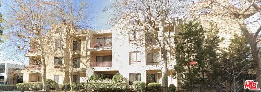 6825 Alabama Avenue #217, Canoga Park, CA 91303 - #1