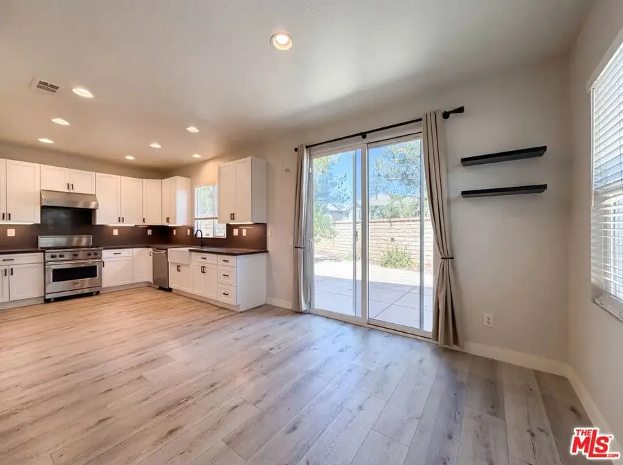 29206 Rio Lobo Way, Valencia, CA 91354 - #2