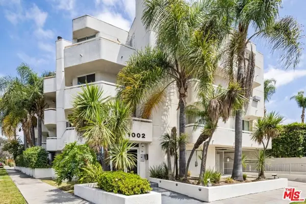 1002 S Burnside Avenue #203, Los Angeles, CA 90019
