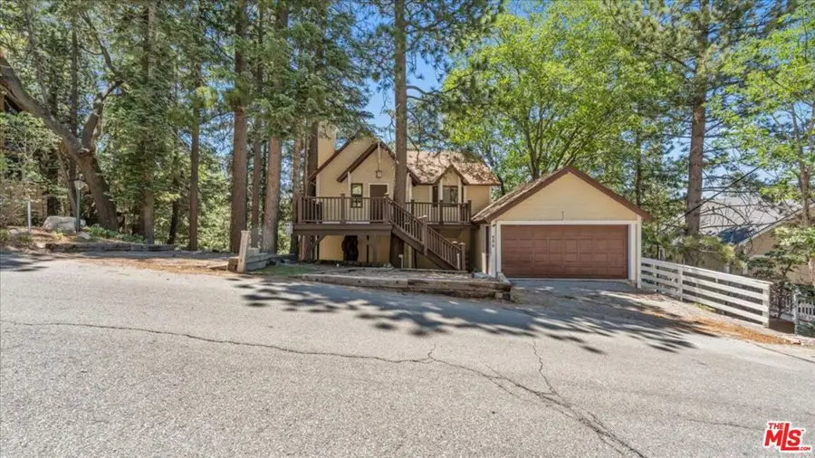 886 Sandalwood Drive, Lake Arrowhead, CA 92352 - #2