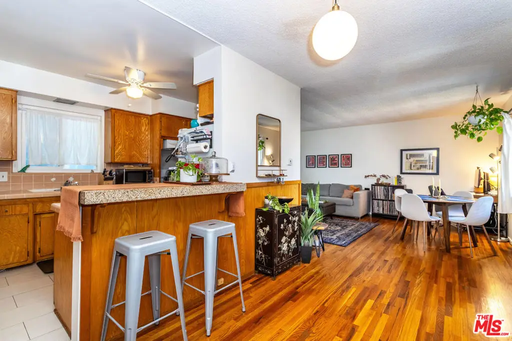 2915 St. George Street #7, Los Angeles, CA 90027 - #1
