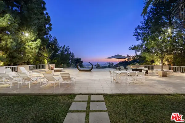 510 Leslie Lane #A, Beverly Hills, CA 90210
