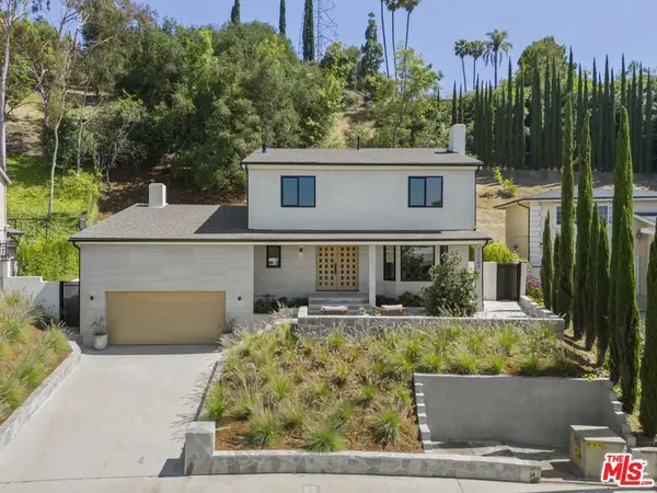 11268 Dona Lola Drive, Studio City, CA 91604