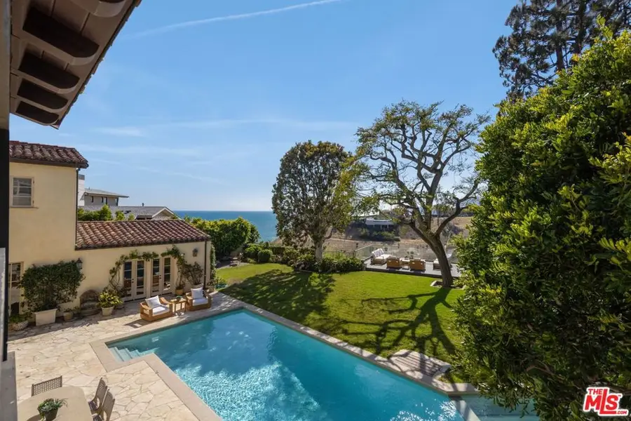 241 Alma Real Drive, Pacific Palisades, CA 90272 - #2
