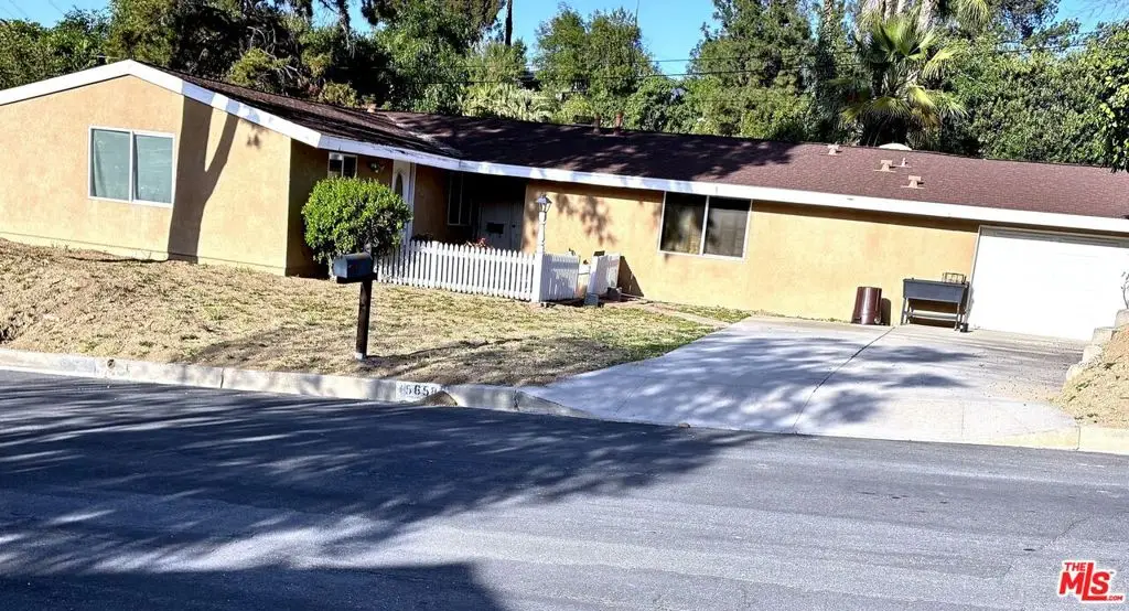 5658 Keokuk Avenue, Woodland Hills, CA 91367 - #1