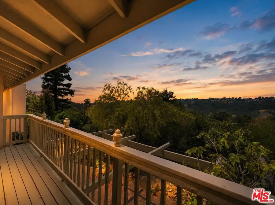 2755 Bottlebrush Drive, Los Angeles, CA 90077 - #2