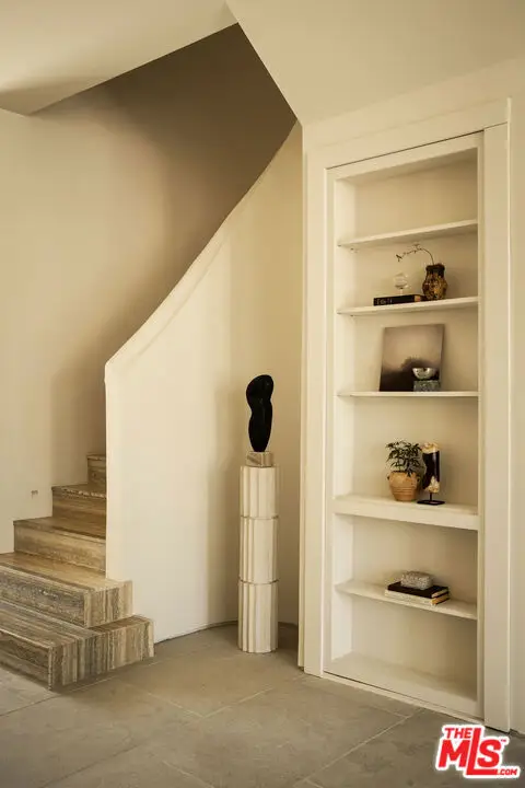 6111 Hargis Street, Los Angeles, CA 90034 - #2