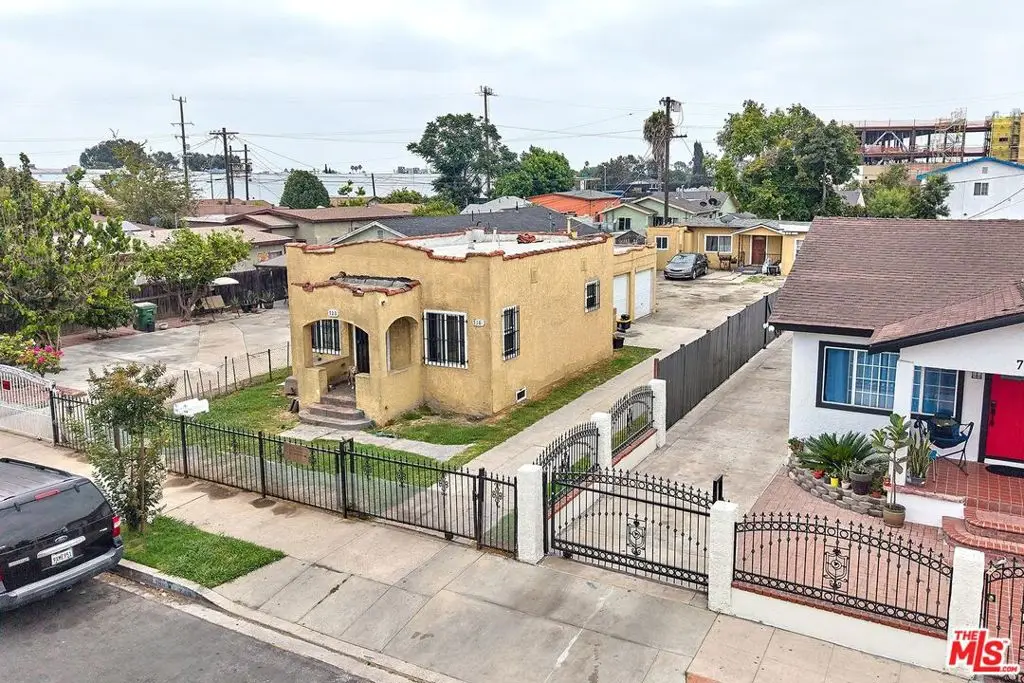 718 E 110th Street, Los Angeles, CA 90059 - #1