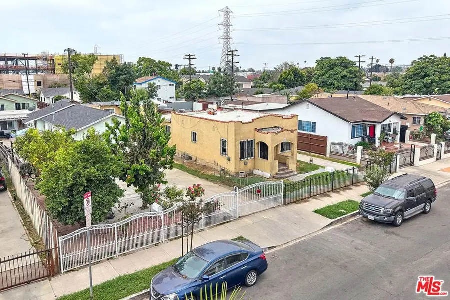 718 E 110th Street, Los Angeles, CA 90059 - #3
