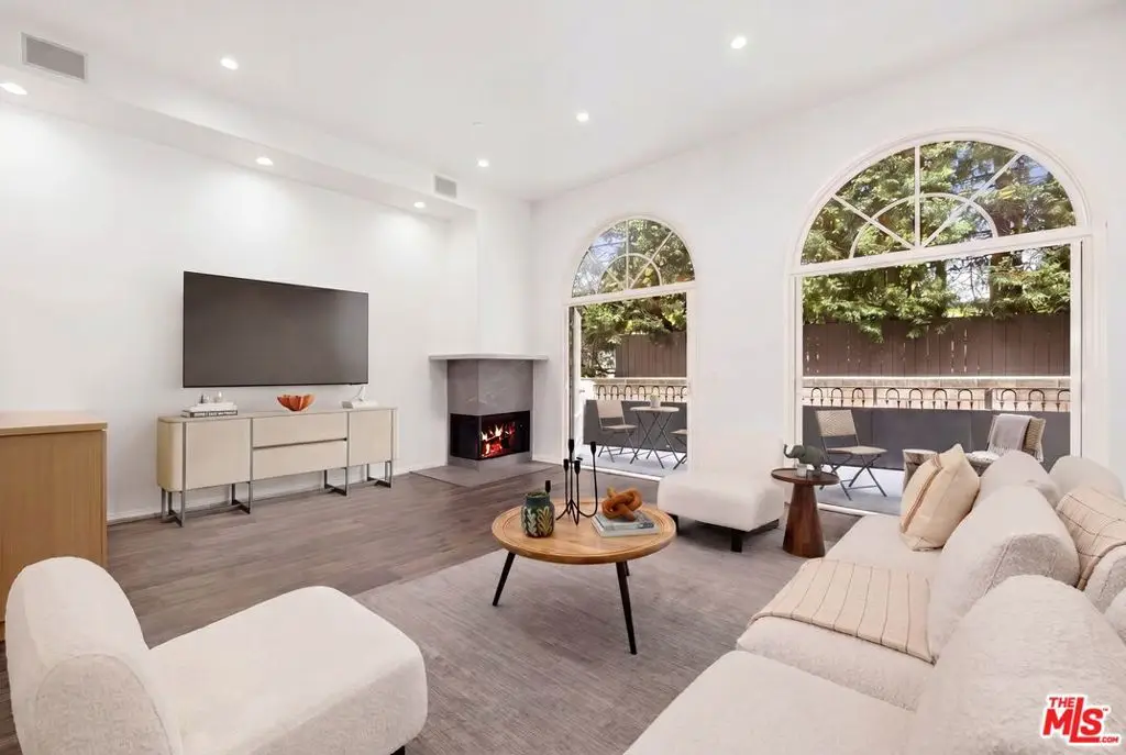 14100 Dickens Street #2, Sherman Oaks, CA 91423 - #1