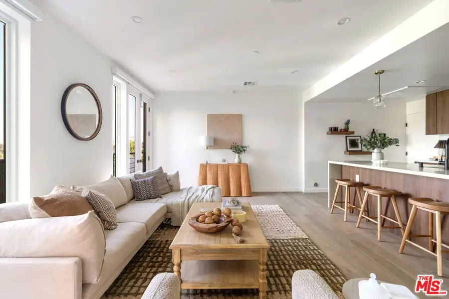 2267 Duane Street, Los Angeles, CA 90039 - #2