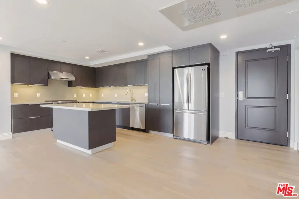 2939 Leeward Avenue #401, Los Angeles, CA 90005 - #1