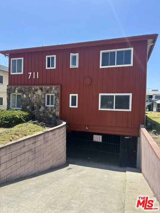 711 Larch Street #10, Inglewood, CA 90301 - #3