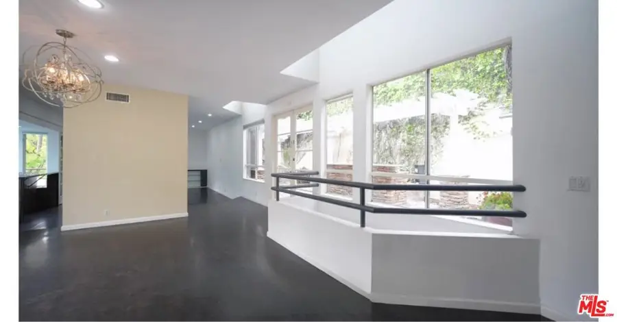 1833 Roscomare Road, Los Angeles, CA 90077 - #3