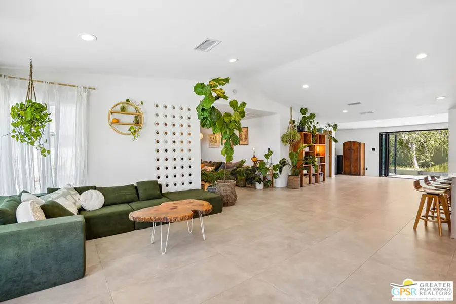 3864 E Calle San Raphael, Palm Springs, CA 92264 - #3
