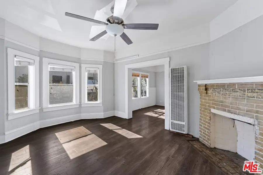 1121 S Serrano Avenue, Los Angeles, CA 90006 - #3