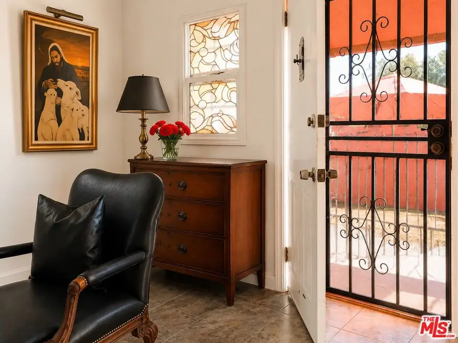 657 W 66th Street, Los Angeles, CA 90044 - #3