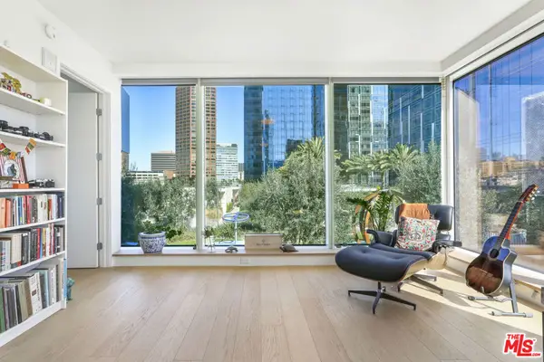 889 Francisco Street #909, Los Angeles, CA 90017