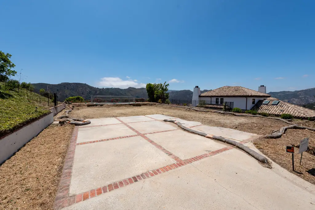 16756 Monte Hermoso Drive, Pacific Palisades, CA 90272 - #1
