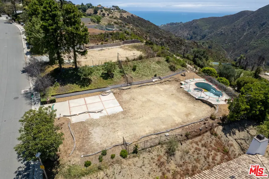 16756 Monte Hermoso Drive, Pacific Palisades, CA 90272 - #2