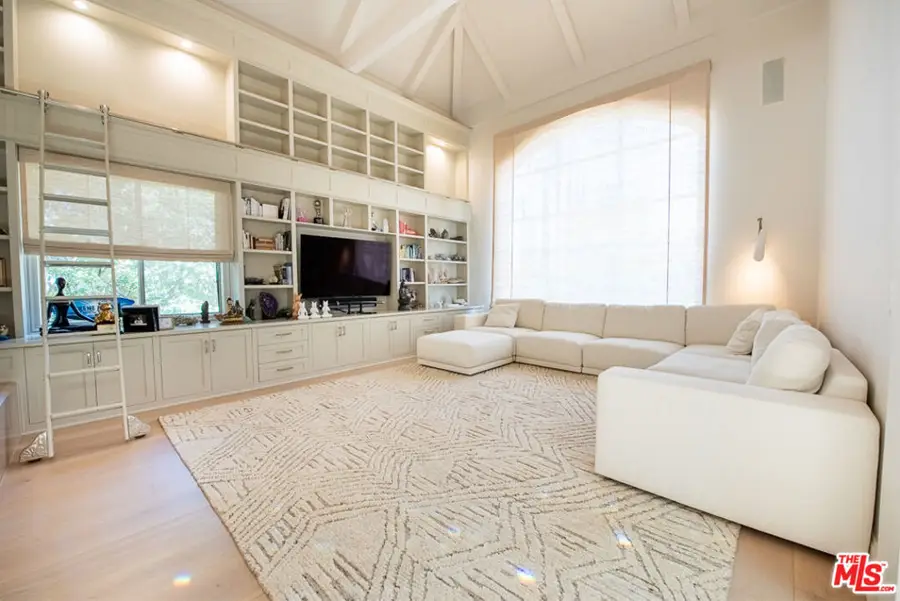 17636 Camino De Yatasto, Pacific Palisades, CA 90272 - #3