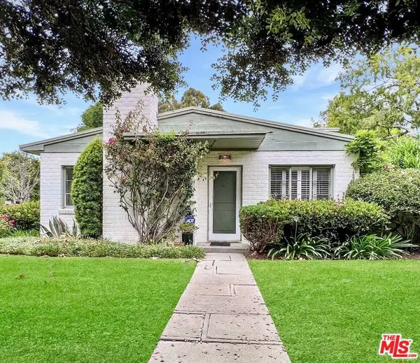 5340 1/4 Village, Los Angeles, CA 90016