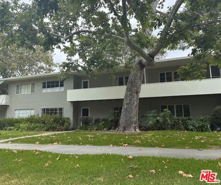 5327 Village, Los Angeles, CA 90016 - #1