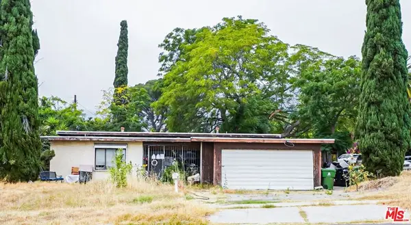 13401 Berg Street, Sylmar, CA 91342