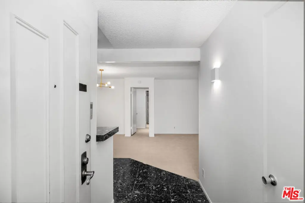 355 S Los Robles Avenue #210, Pasadena, CA 91101 - #1