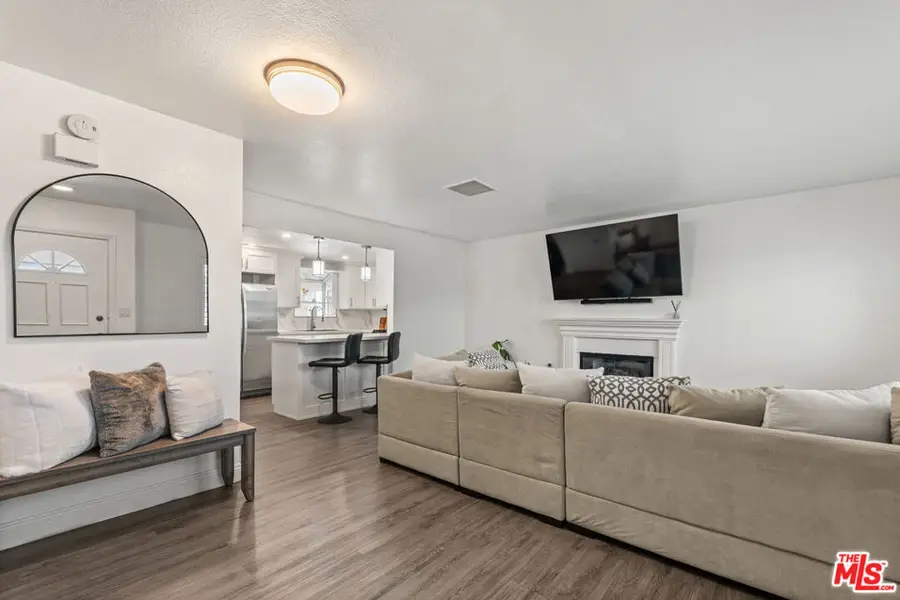 4241 1/2 Lennox Boulevard #B, Inglewood, CA 90304 - #3