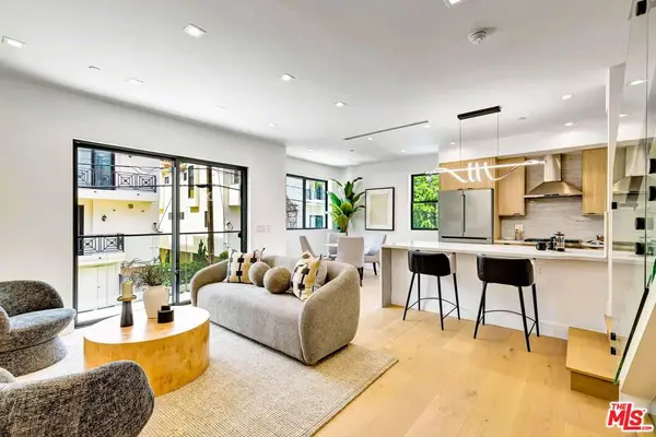 4329 Radford Avenue #3, Studio City, CA 91604