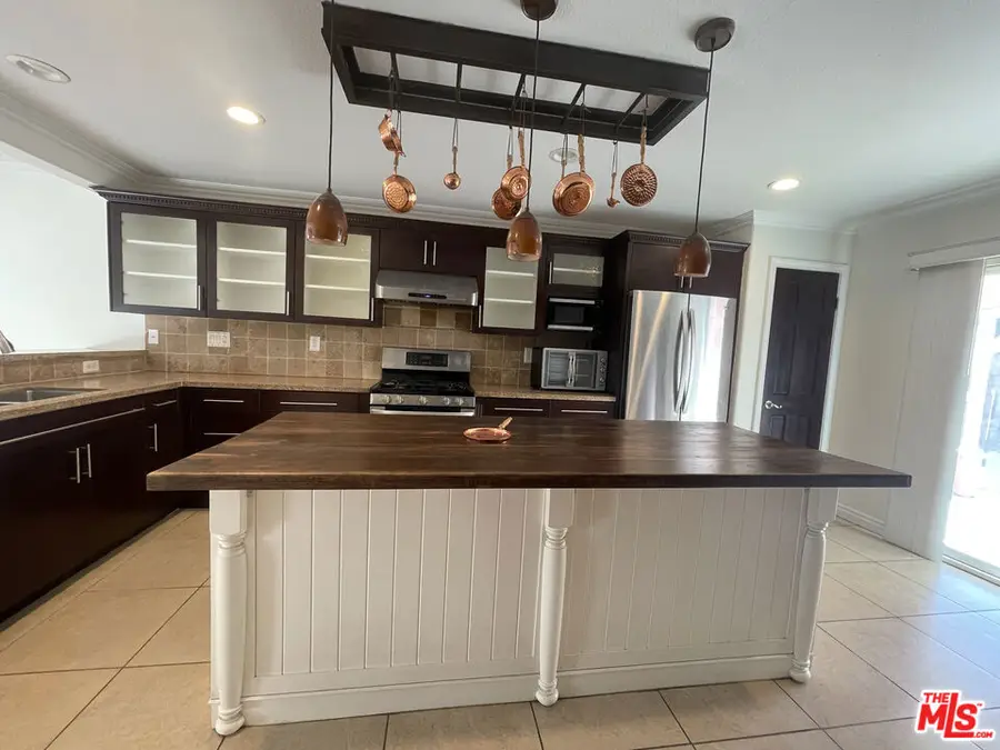 Address Withheld By Seller, Lancaster, CA 93535 - #3