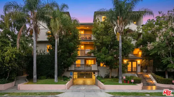 8121 Norton Avenue #201, Los Angeles, CA 90046