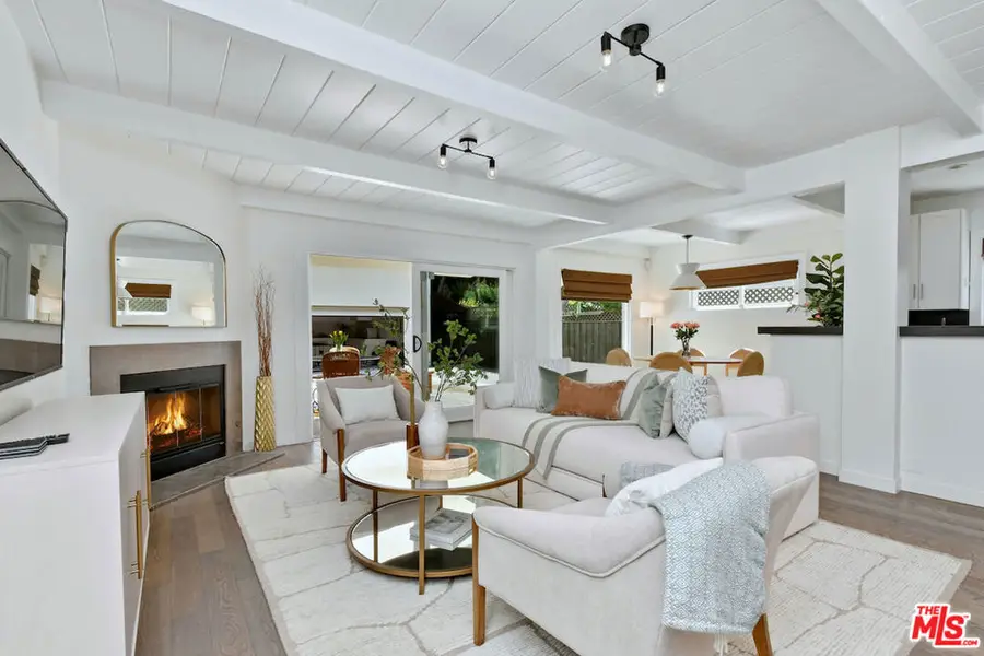 4176 Klump Avenue, Studio City, CA 91602 - #2
