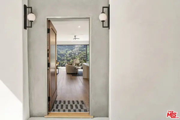 8309 Yucca Trail, Los Angeles, CA 90046