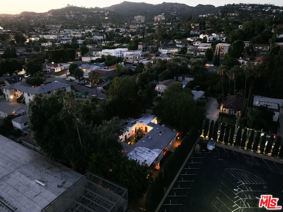 4208 Russell Avenue, Los Angeles, CA 90027 - #3