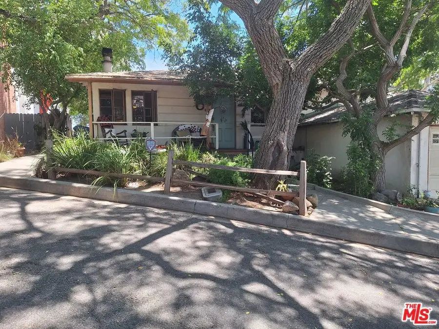 10866 Kingsland Street, Los Angeles, CA 90034 - #3