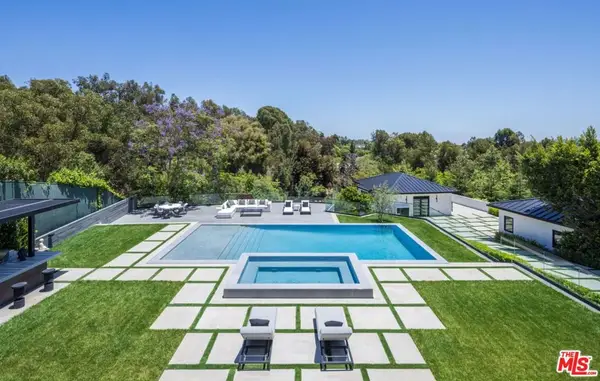 499 Halvern Drive, Los Angeles, CA 90049