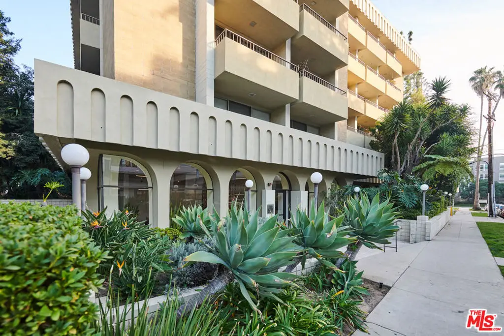 1300 Midvale Avenue #408, Los Angeles, CA 90024 - #1