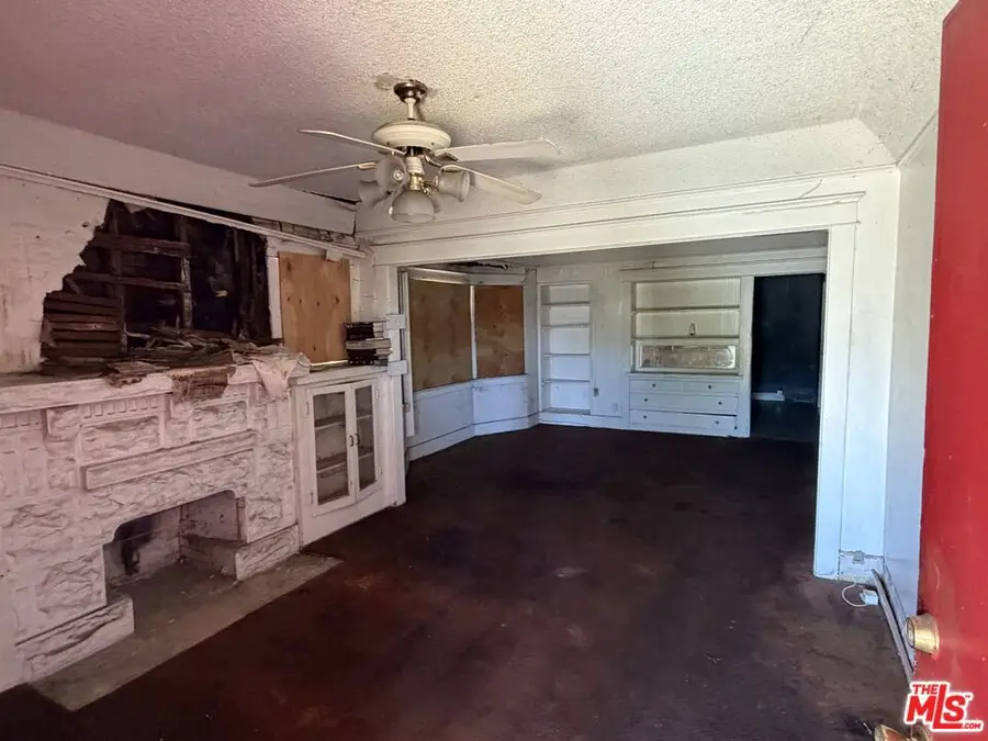 142 W 58th Street, Los Angeles, CA 90037 - #3