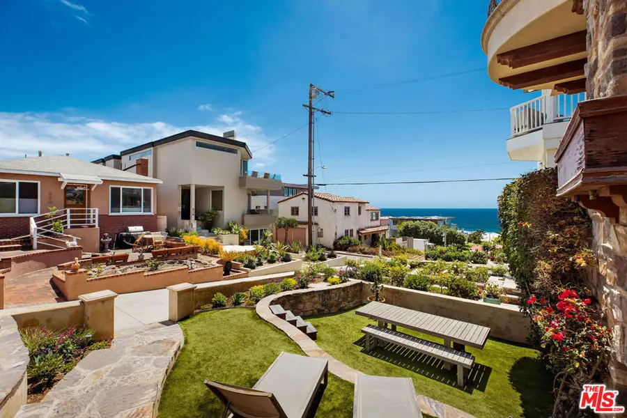 221 3rd Street, Manhattan Beach, CA 90266 - #3